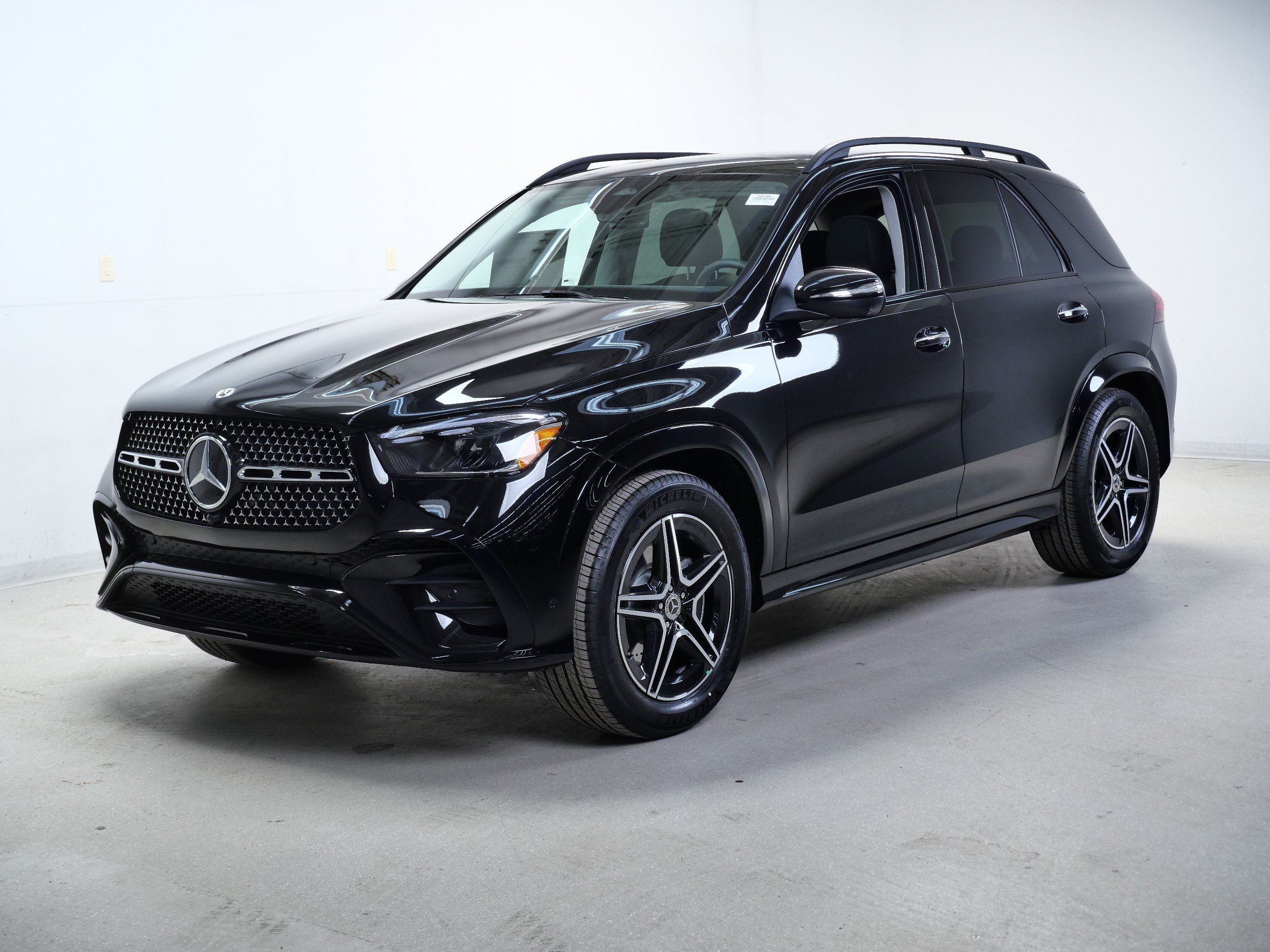 New 2026 Obsidian Black Metallic Mercedes-Benz GLE 350 image 4