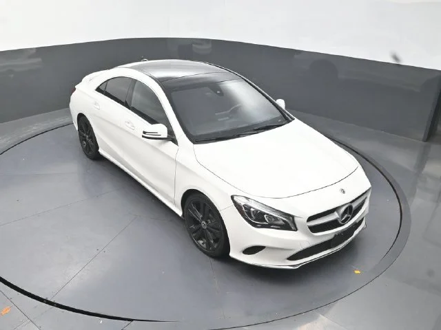 Used 2019  Mercedes-Benz CLA 250 image 23