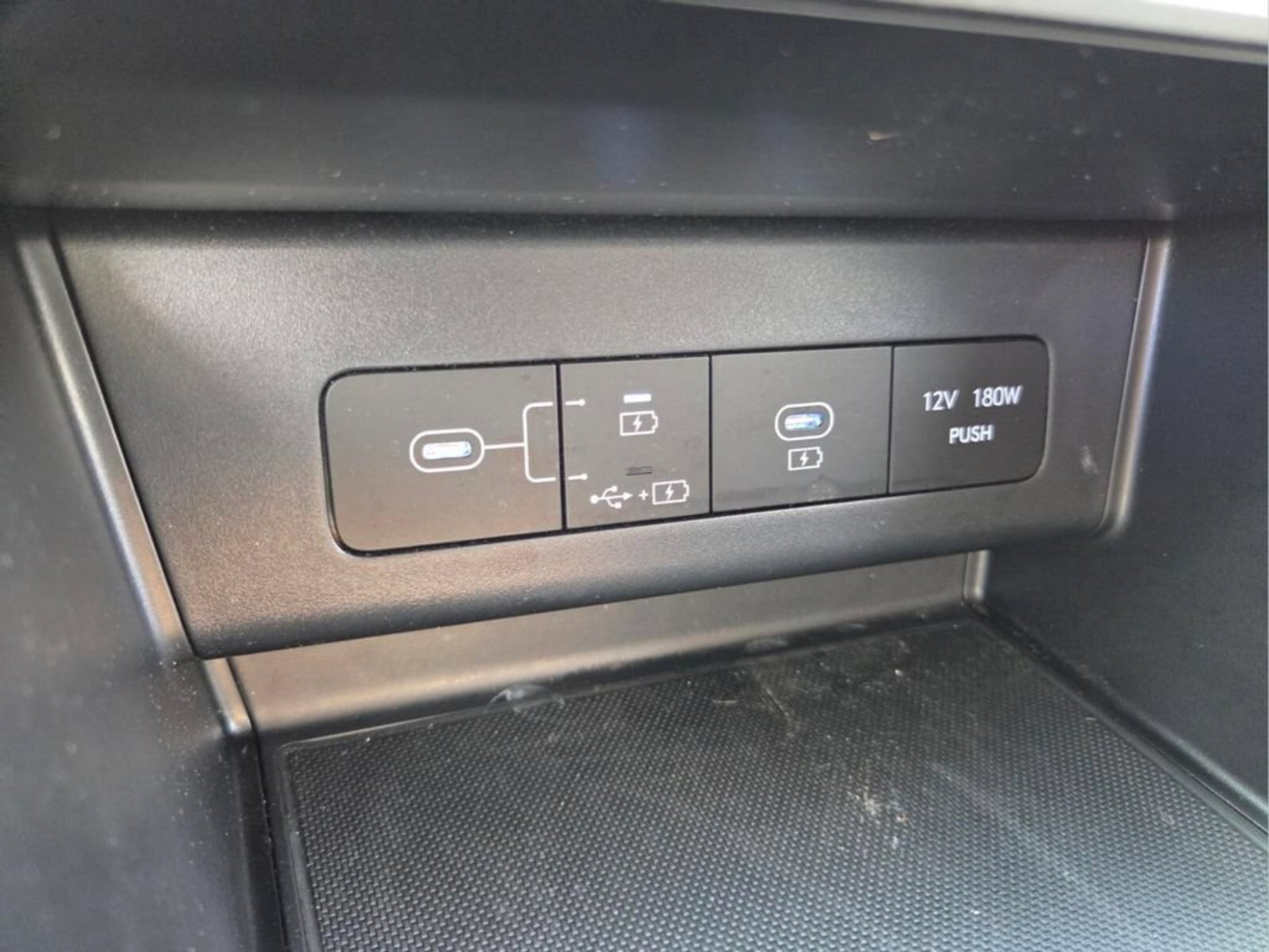 Used 2024 Serenity White Hyundai SEL image 23
