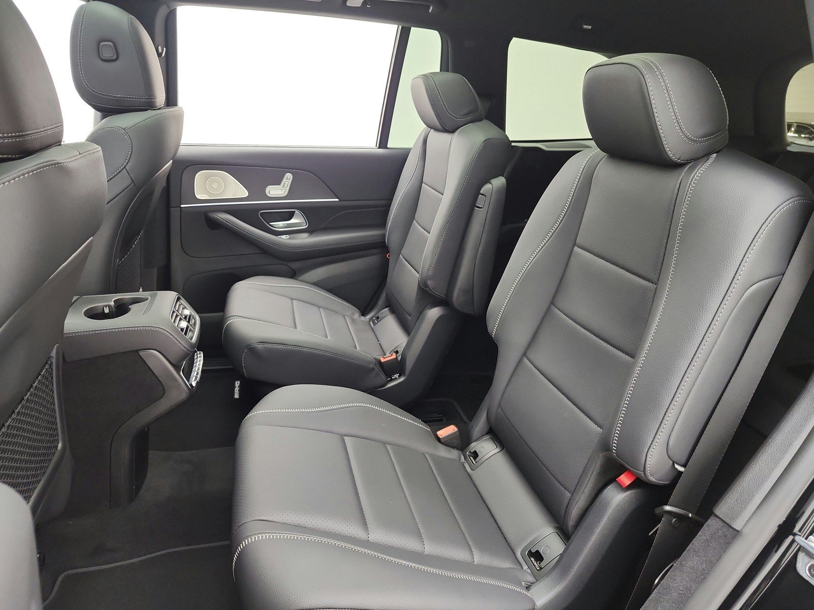 New 2027 Black Mercedes-Benz GLS 450 4MATIC® SUV image 32