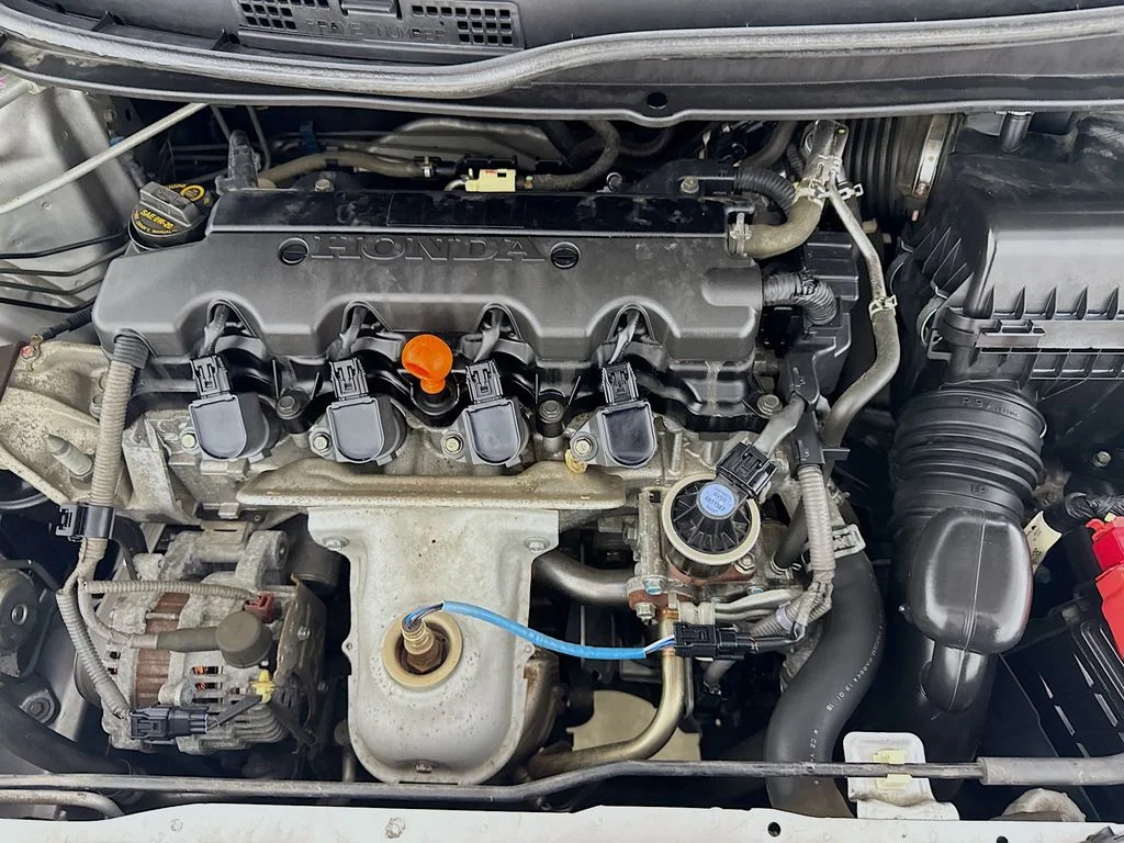 Used 2013 Silver Honda LX image 34