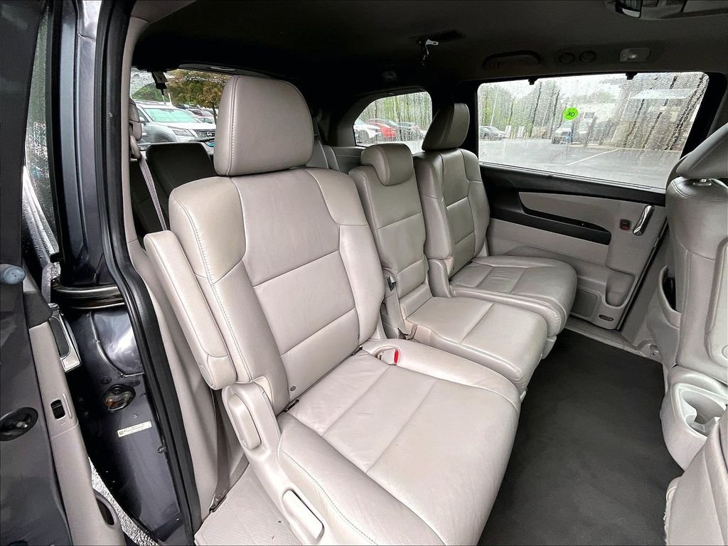Used 2015 Gray Honda EX-L image 16