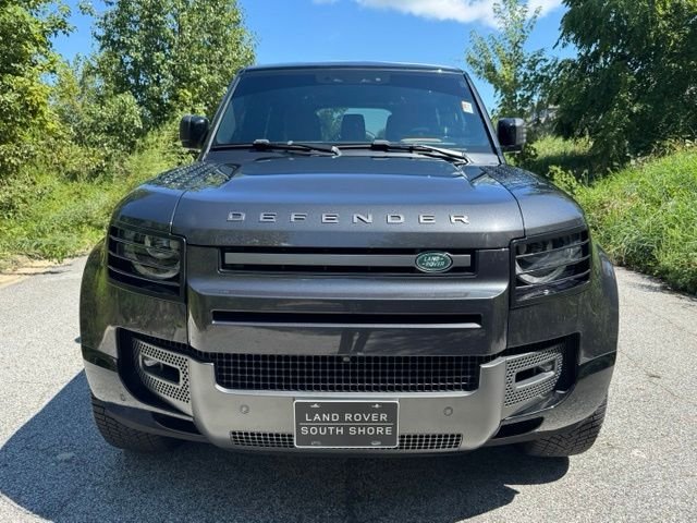 Certified Used 2024 Carpathian Gray Premium Metallic Land Rover V8 image 3