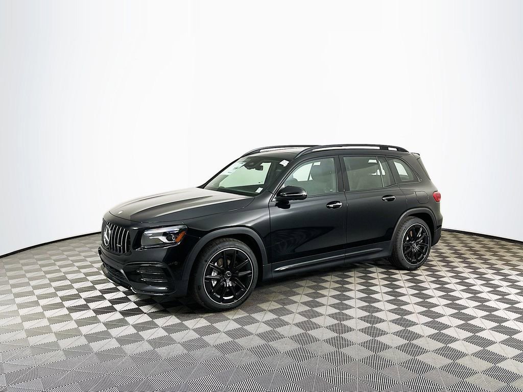 2026 Mercedes-Benz GLB AMG GLB 35 - Photo 34