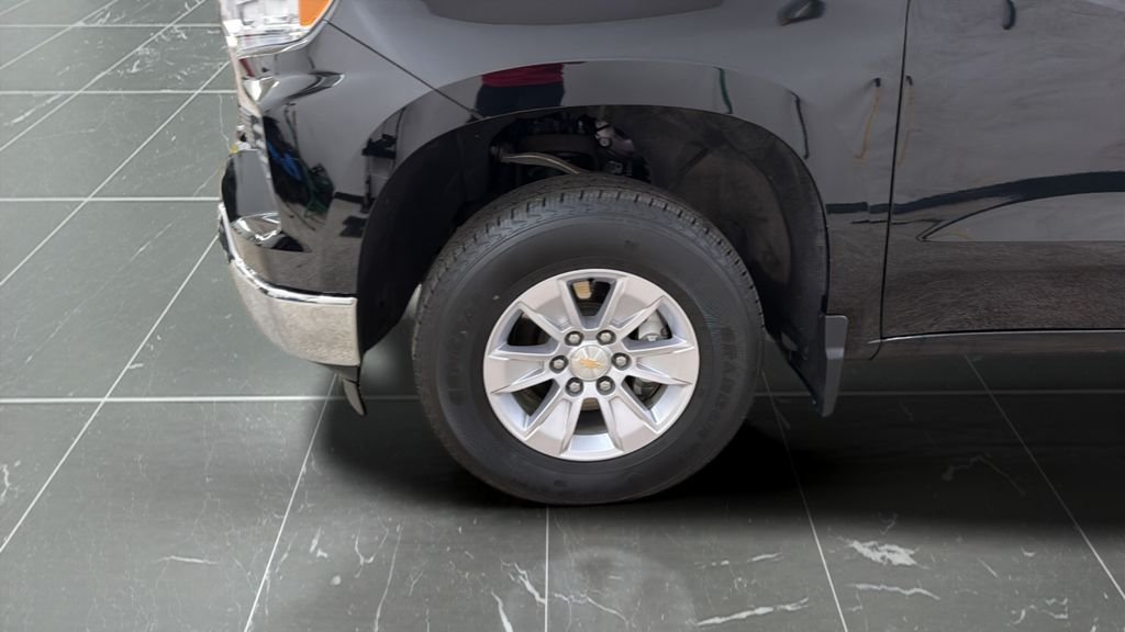 Used 2026 Black Chevrolet LT image 24