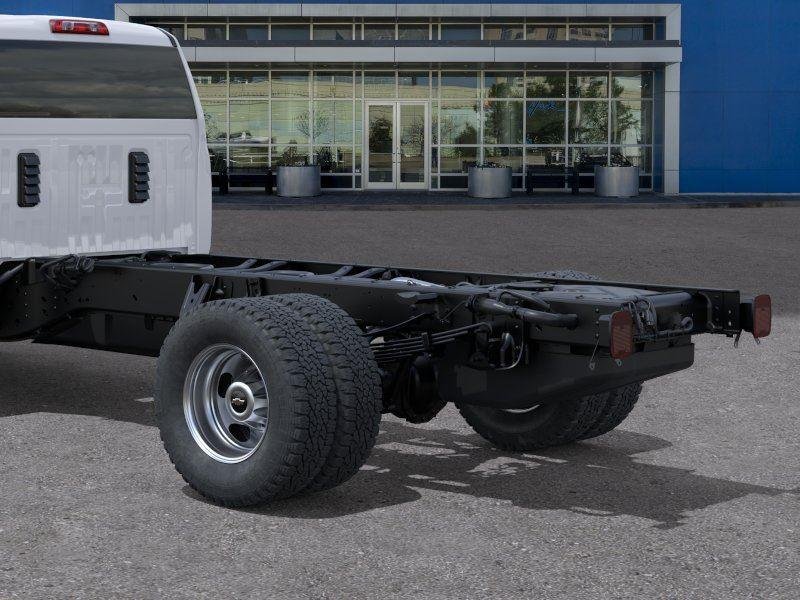 New 2026 Summit White Chevrolet Work Truck image 14