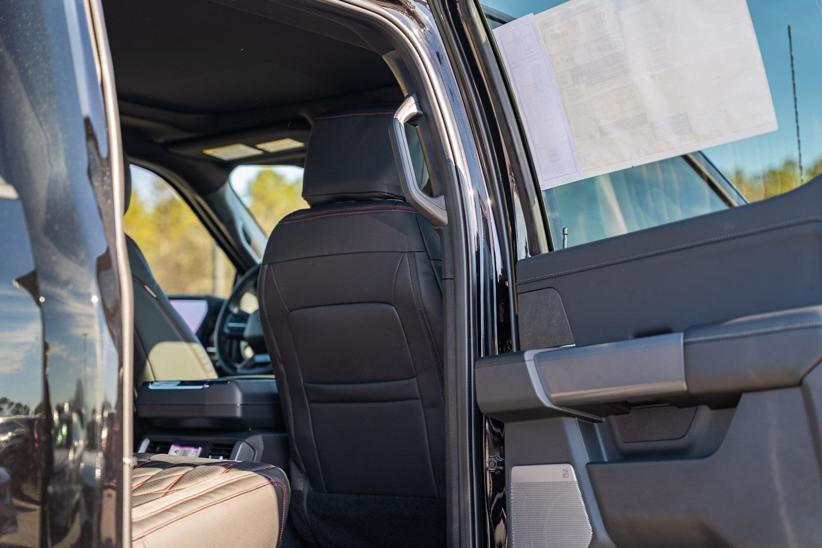 2026 Ford F-150 XLT - Photo 17