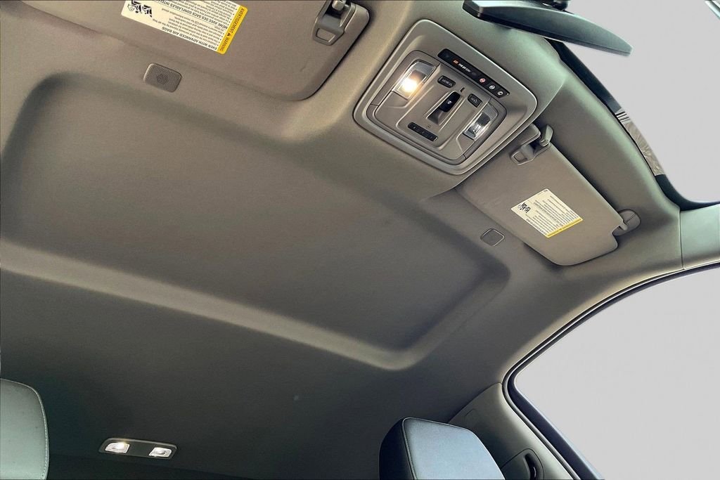 Used 2022 Black Chevrolet LTZ image 30