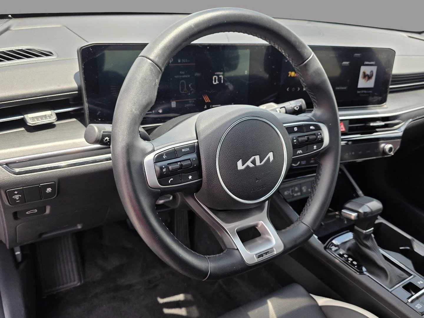 Used 2025 Yacht Blue Kia GT-Line image 11