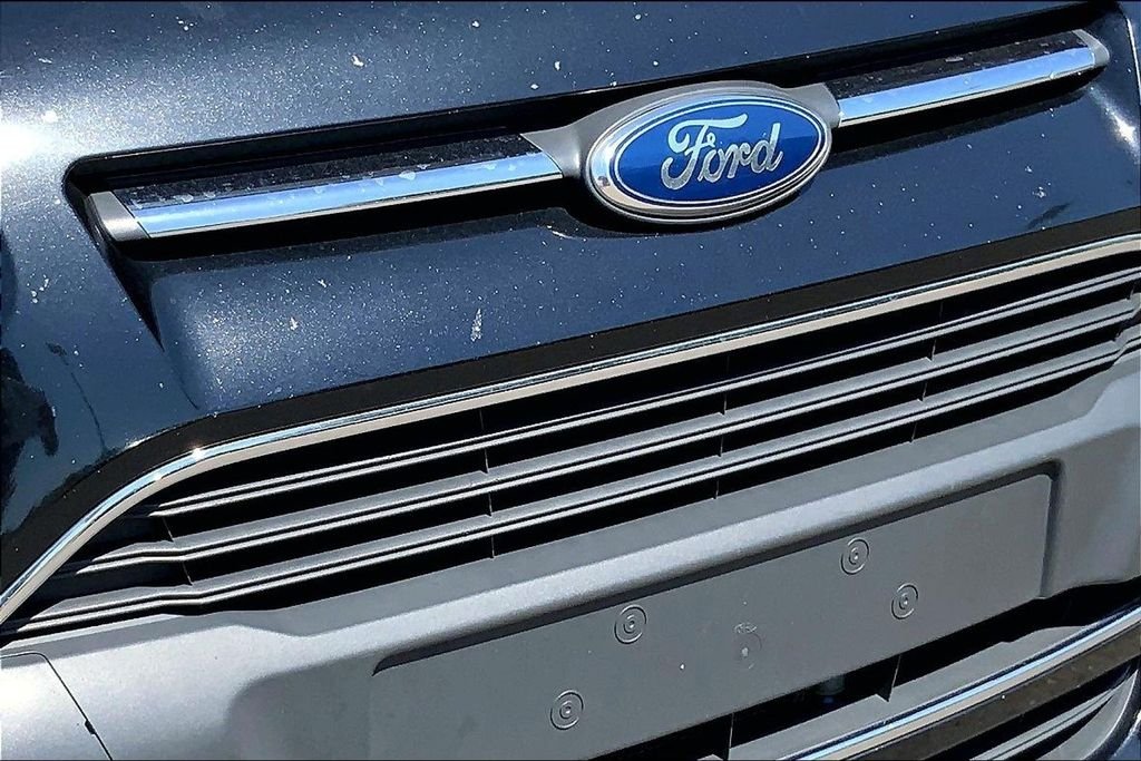 Used 2015 Black Ford Titanium image 32