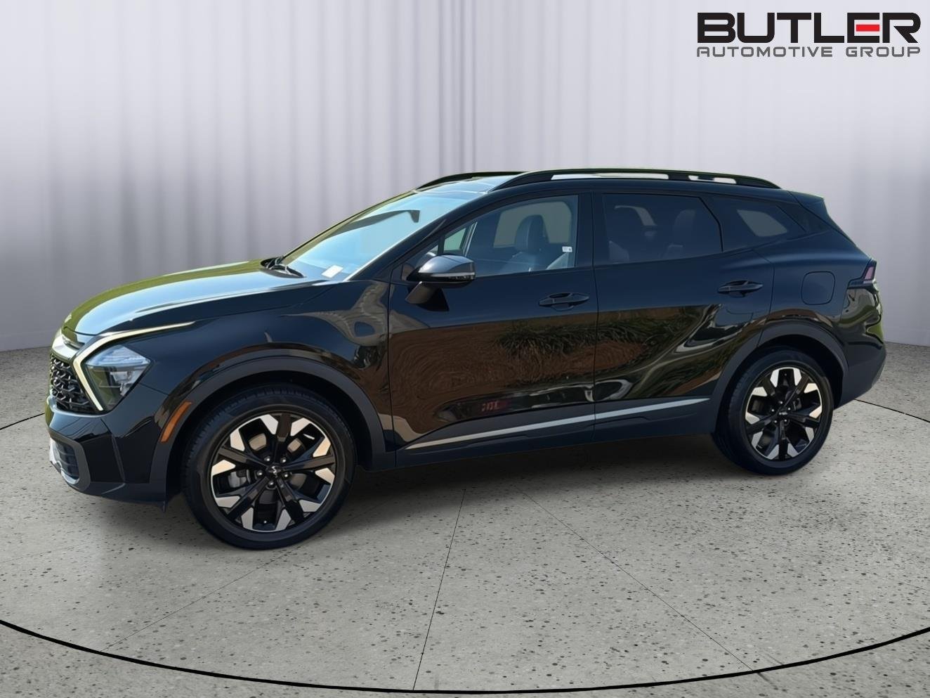 Used 2023 Ebony Black Kia X-Line image 3