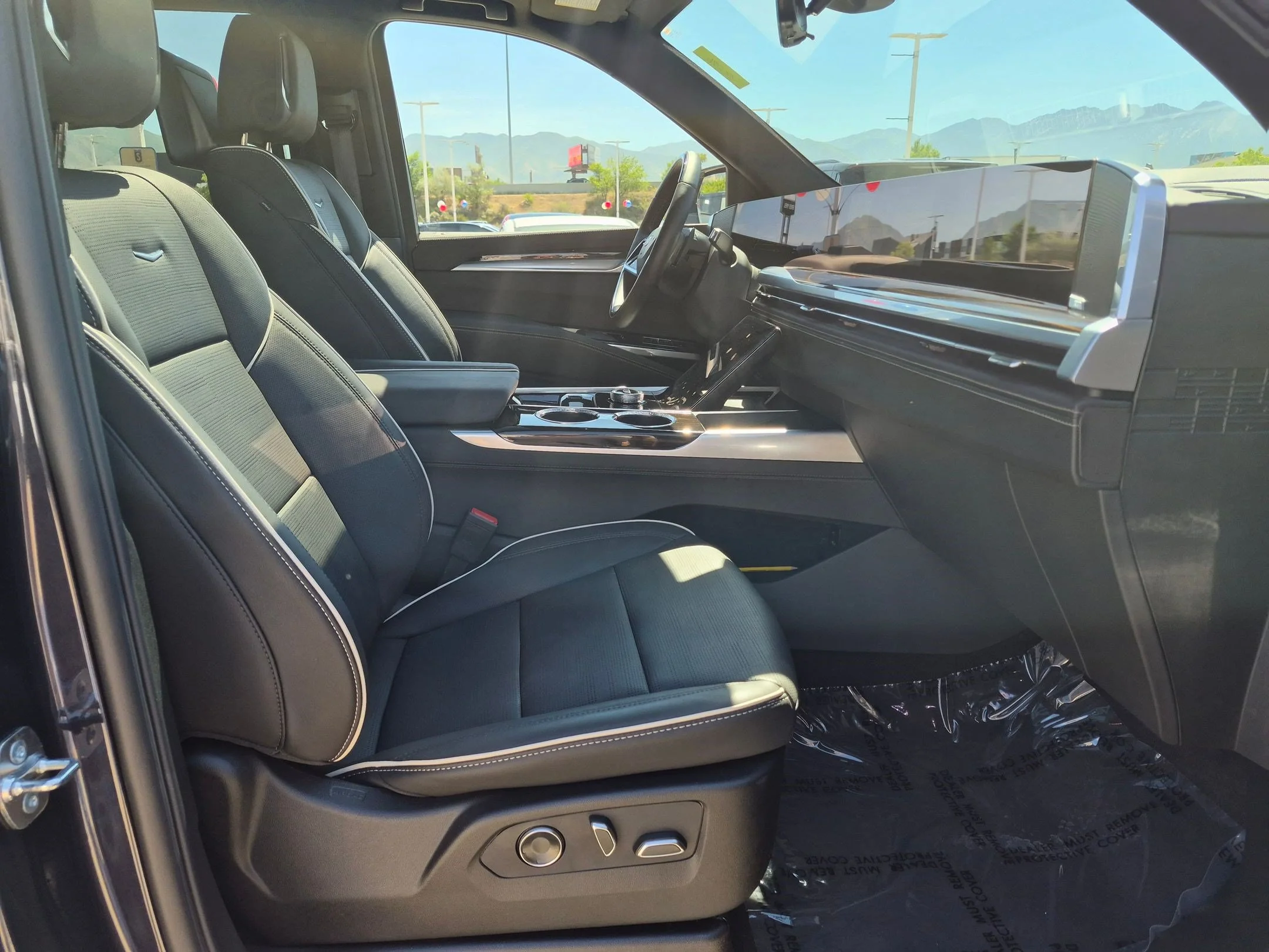 Used 2025 Galactic Gray Metallic Cadillac 4WD Premium Luxury image 30
