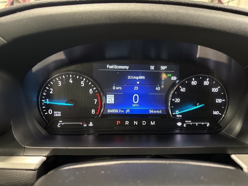 Used 2021 Black Ford XLT image 27