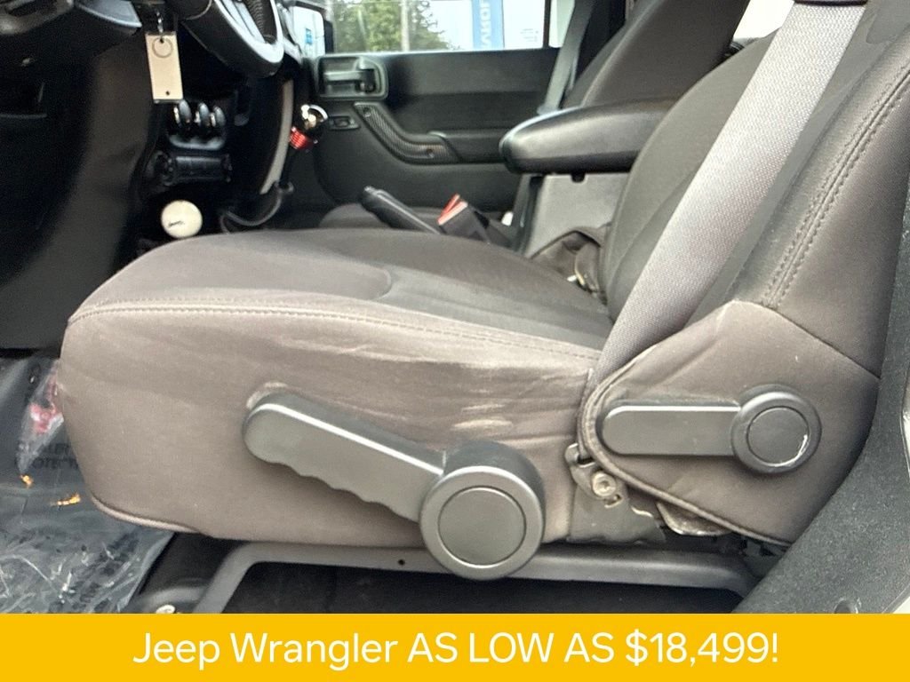 Used 2016 White Jeep Unlimited Sport image 16