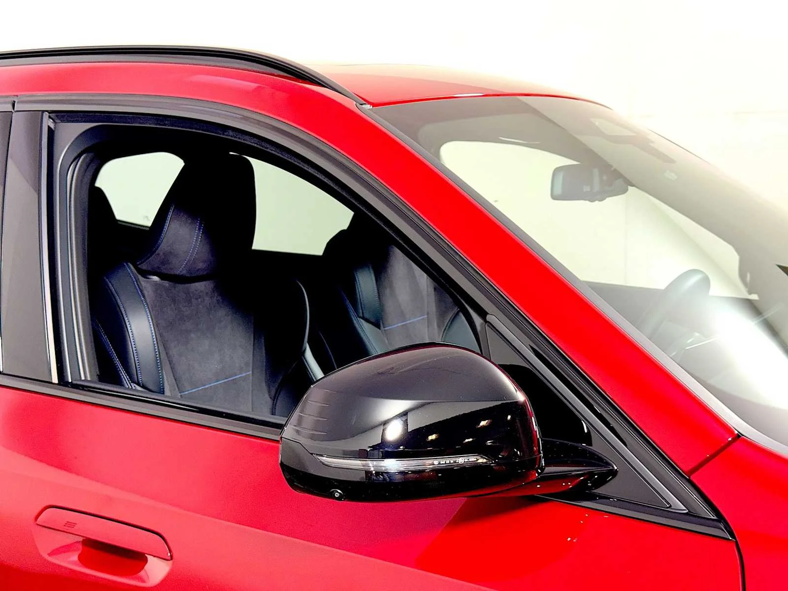 2026 BMW X1 28i - Photo 29