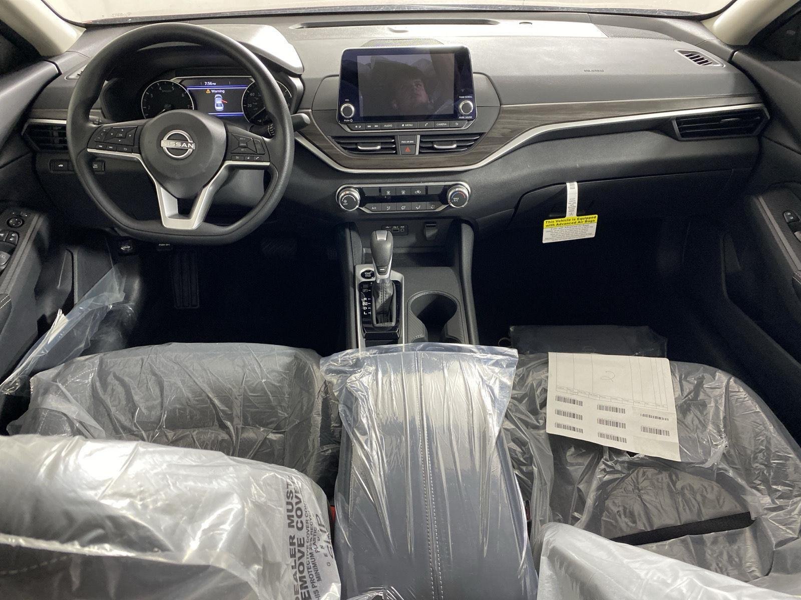 New 2026 Scarlet Ember Tintcoat Nissan SV image 21
