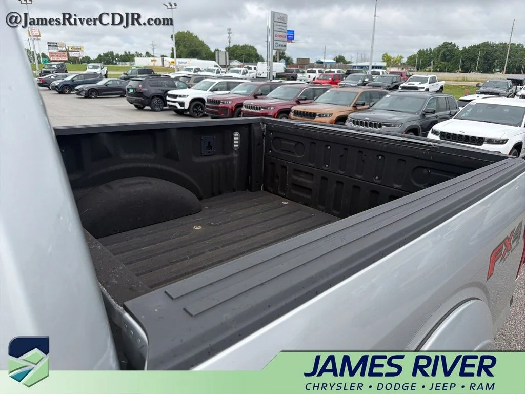 Used 2016 Silver Ford Lariat image 10