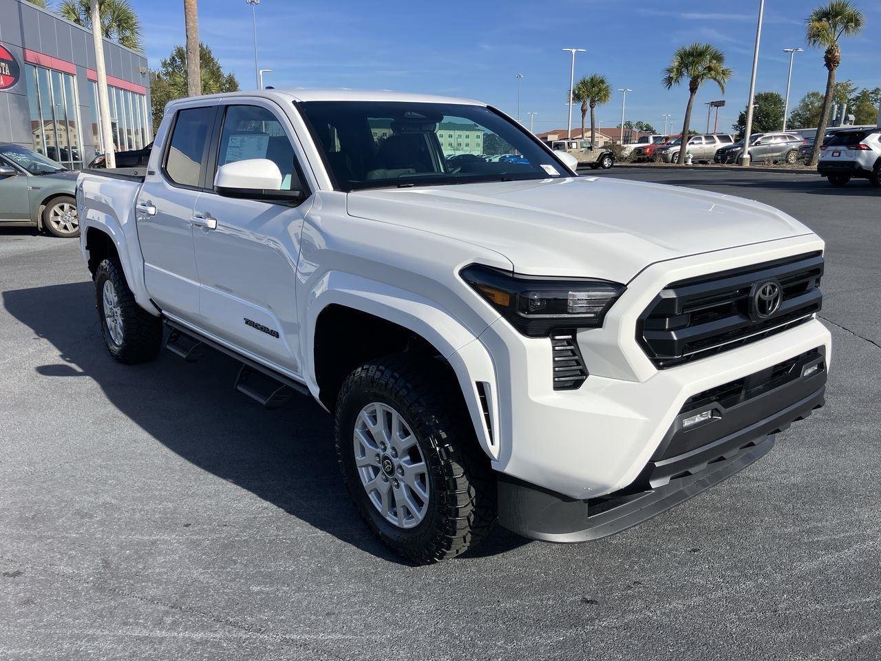 Used 2025 Ice Cap Toyota SR5 Double Cab image 7