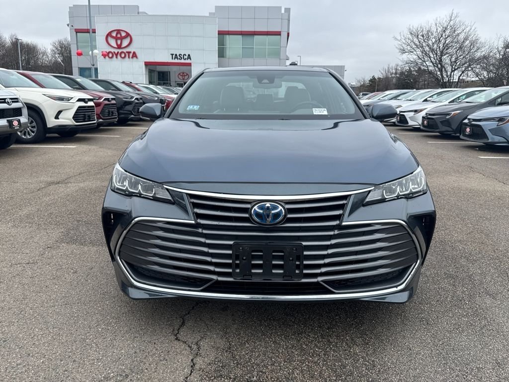 View vehicle photo 2