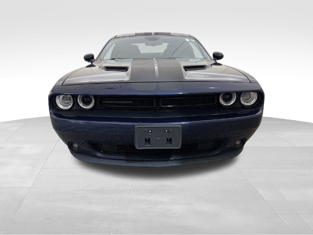 Used 2016 Blue Dodge SXT image 9