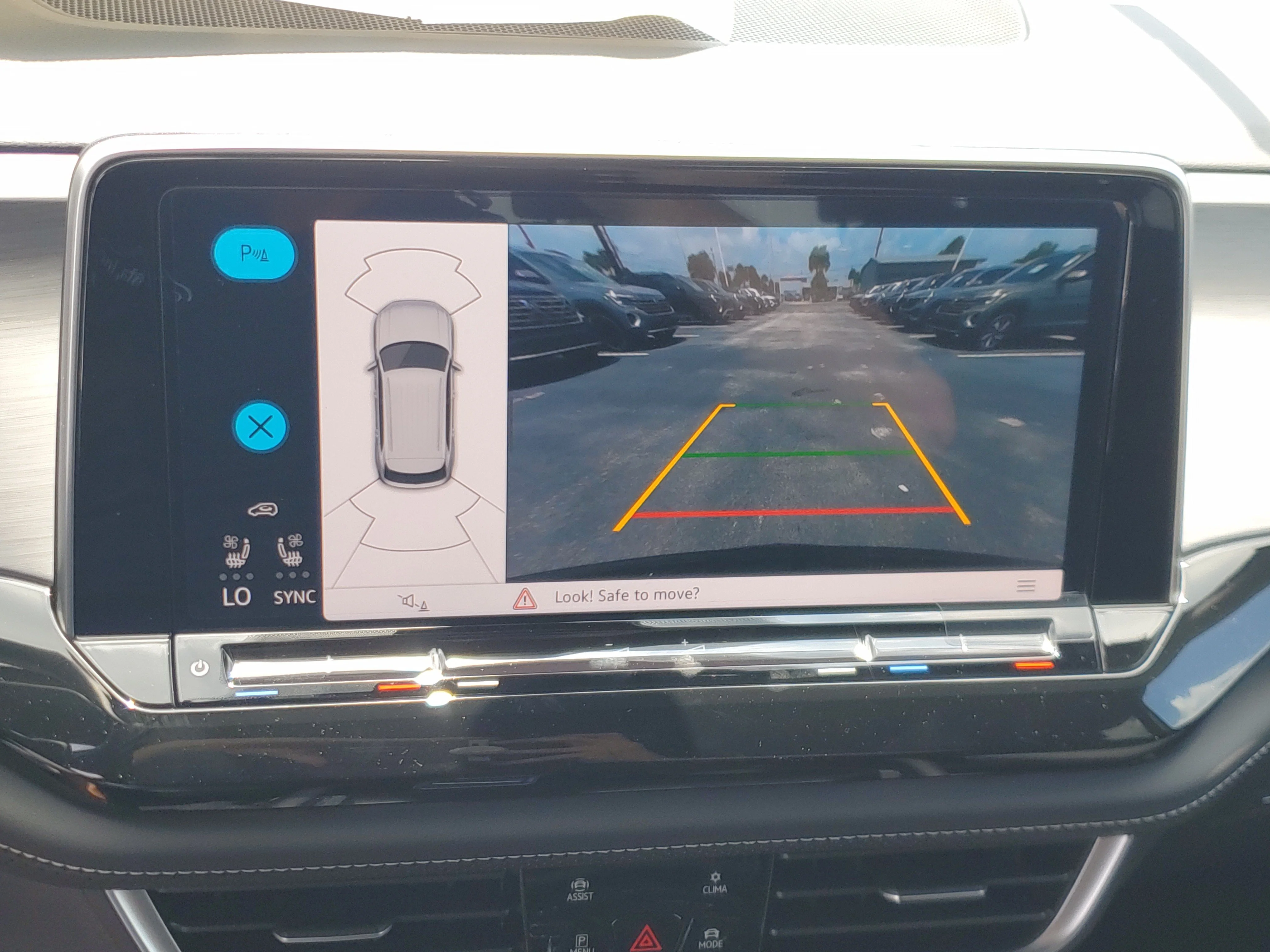 New 2026 Black Volkswagen 2.0T SE w/Technology image 29