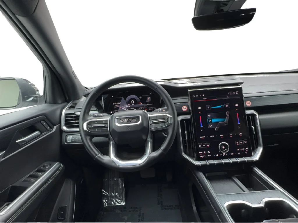 Used 2026 White GMC Elevation image 41
