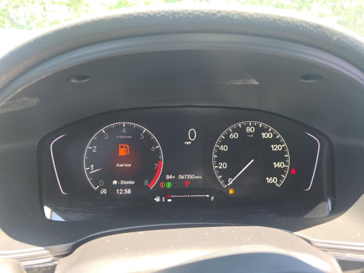 Used 2023 Lunar Silver Metallic Honda LX image 8
