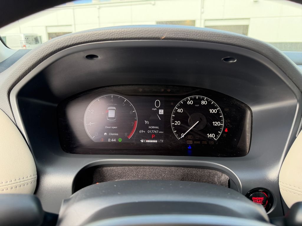 Used 2025 Gray Honda LX image 18