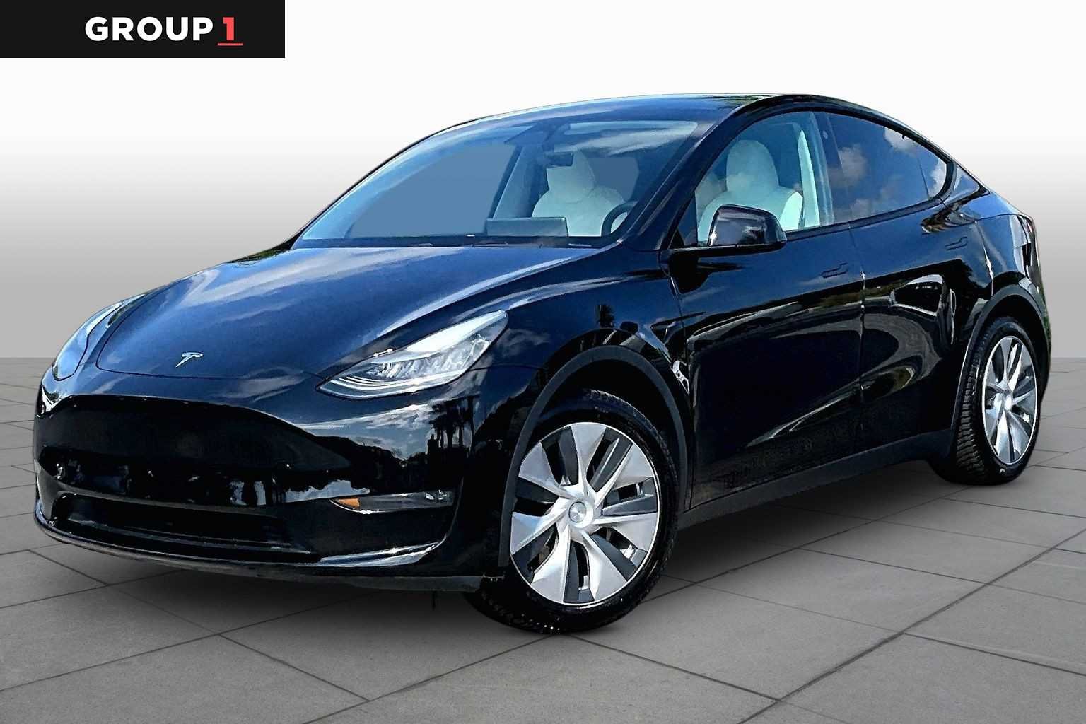 2021 Tesla Model Y Long Range Dual Motor All-Wheel Drive's photo