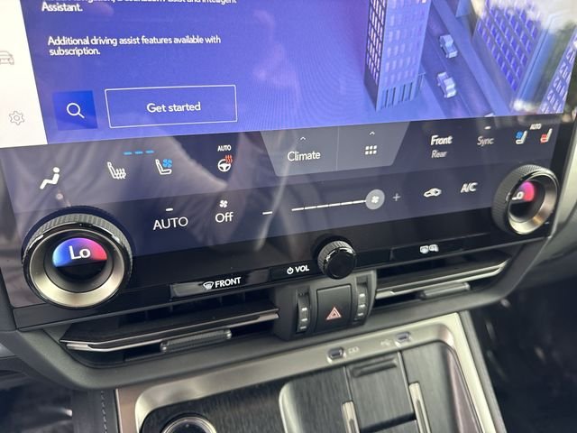 2024 Lexus GX Premium - Photo 19