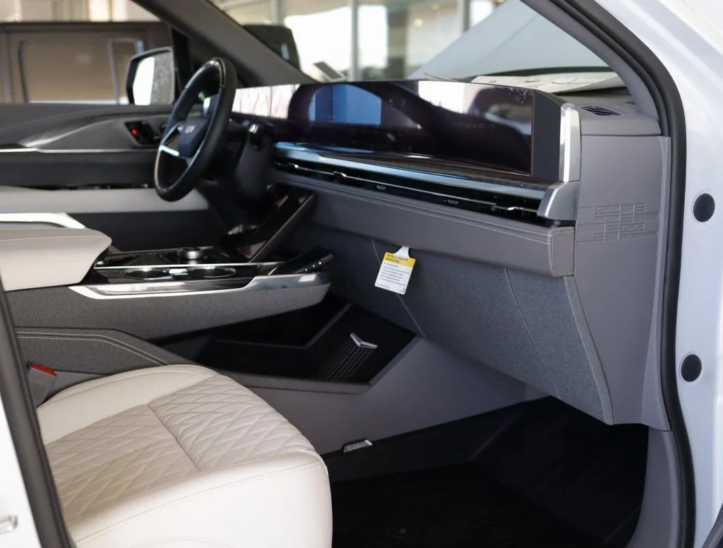 2026 Cadillac Escalade IQ Luxury - Photo 45