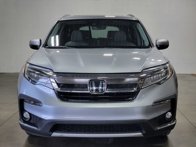 Used 2020 Silver Honda AWD Touring 7 Passenger image 3