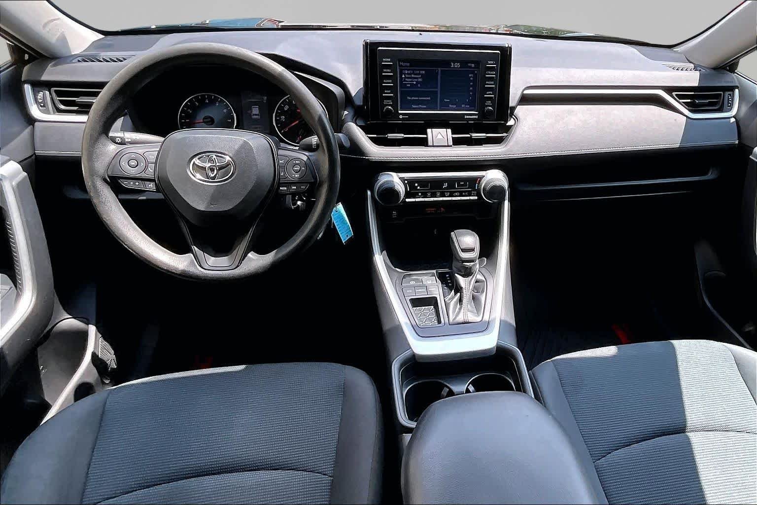 Used 2021 Midnight Black Metallic Toyota LE image 16
