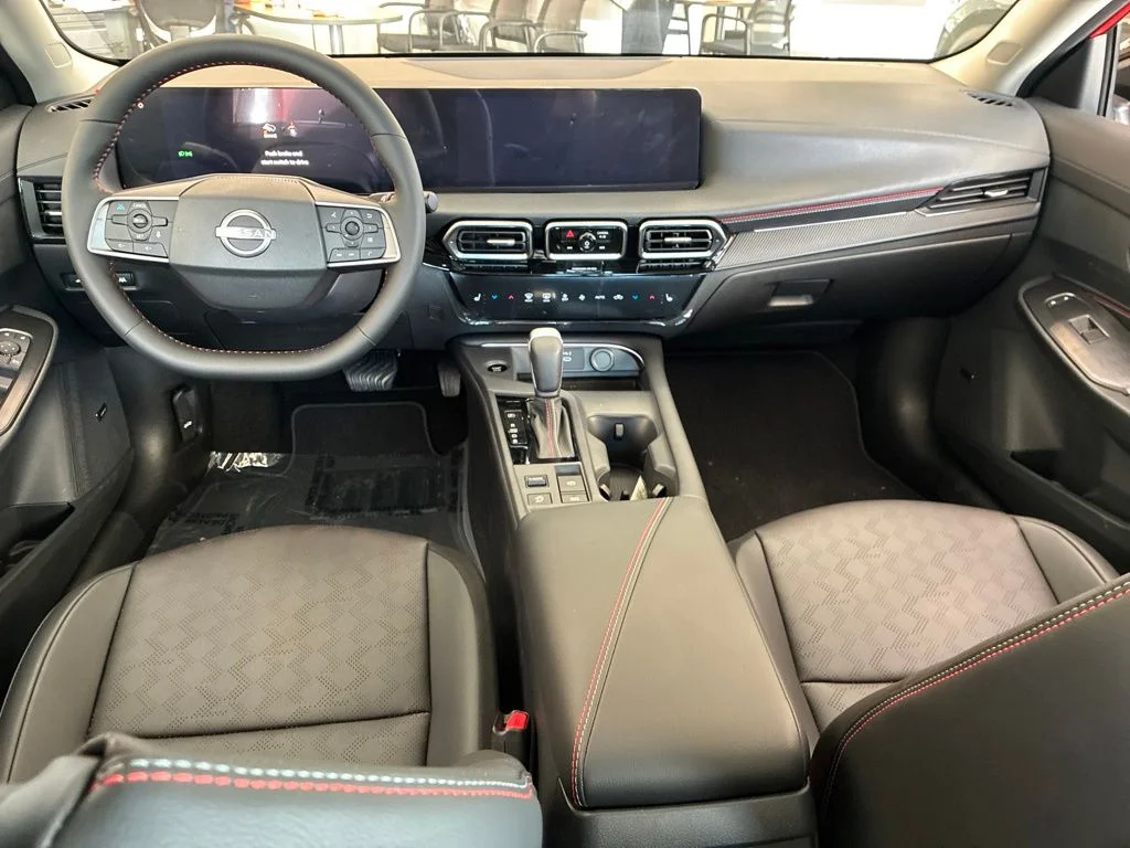 2026 Nissan Sentra SR - Photo 22