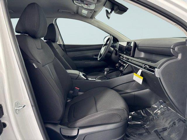 New 2026 White Hyundai SEL AWD image 8