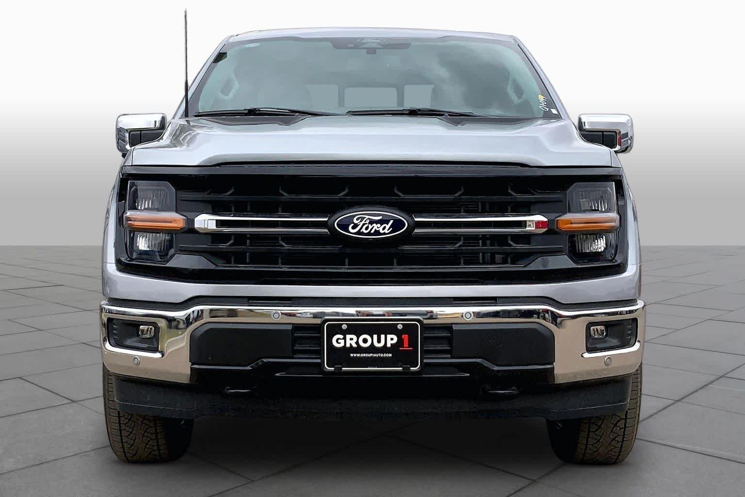 New 2026 Iconic Silver Metallic Ford XLT image 3
