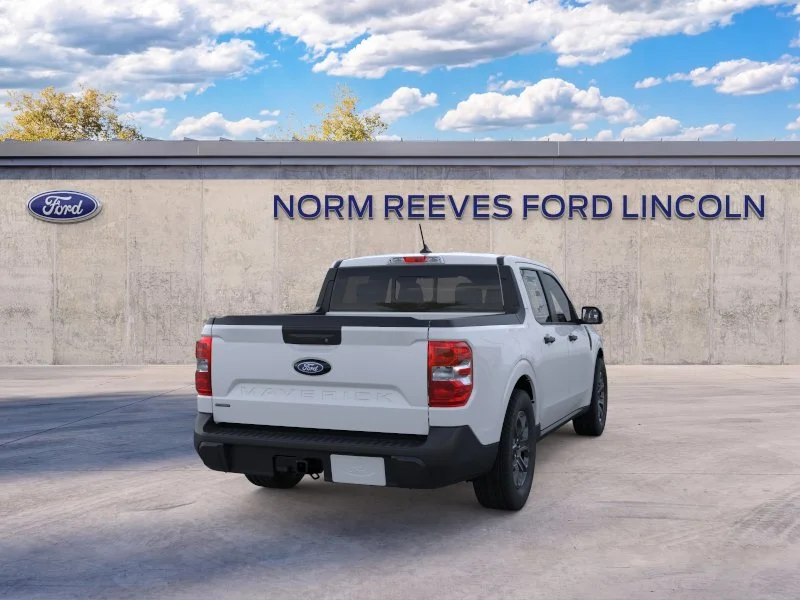 New 2026 Space White Metallic Ford XLT image 38