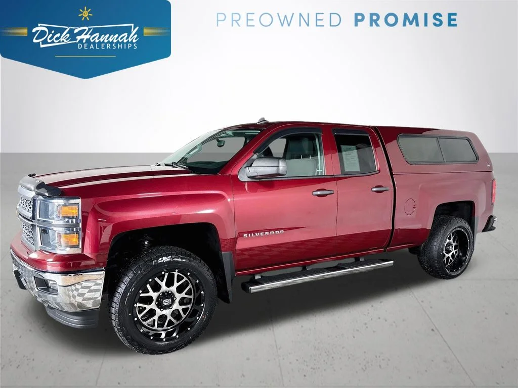 Used 2014 Red Chevrolet LT image 1