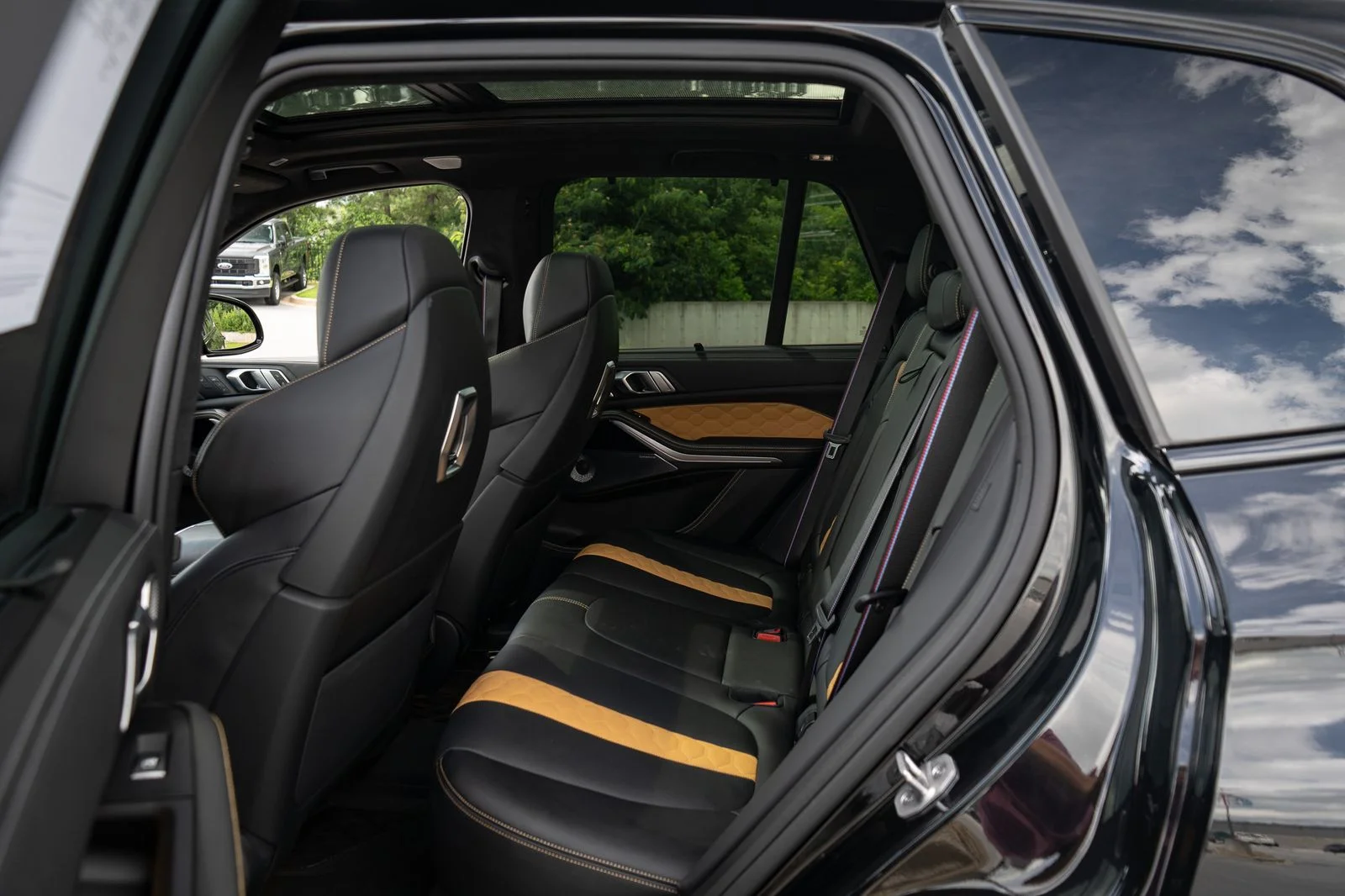 Used 2026 Black BMW Competition image 38