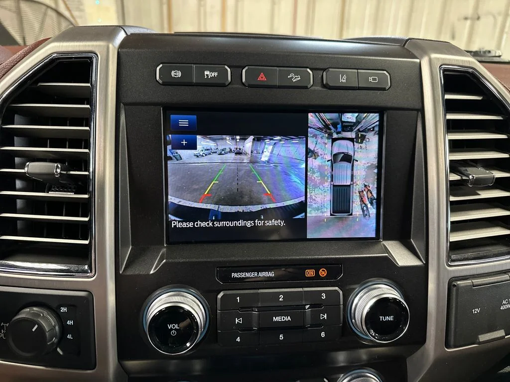 Used 2021 White Ford Platinum image 26