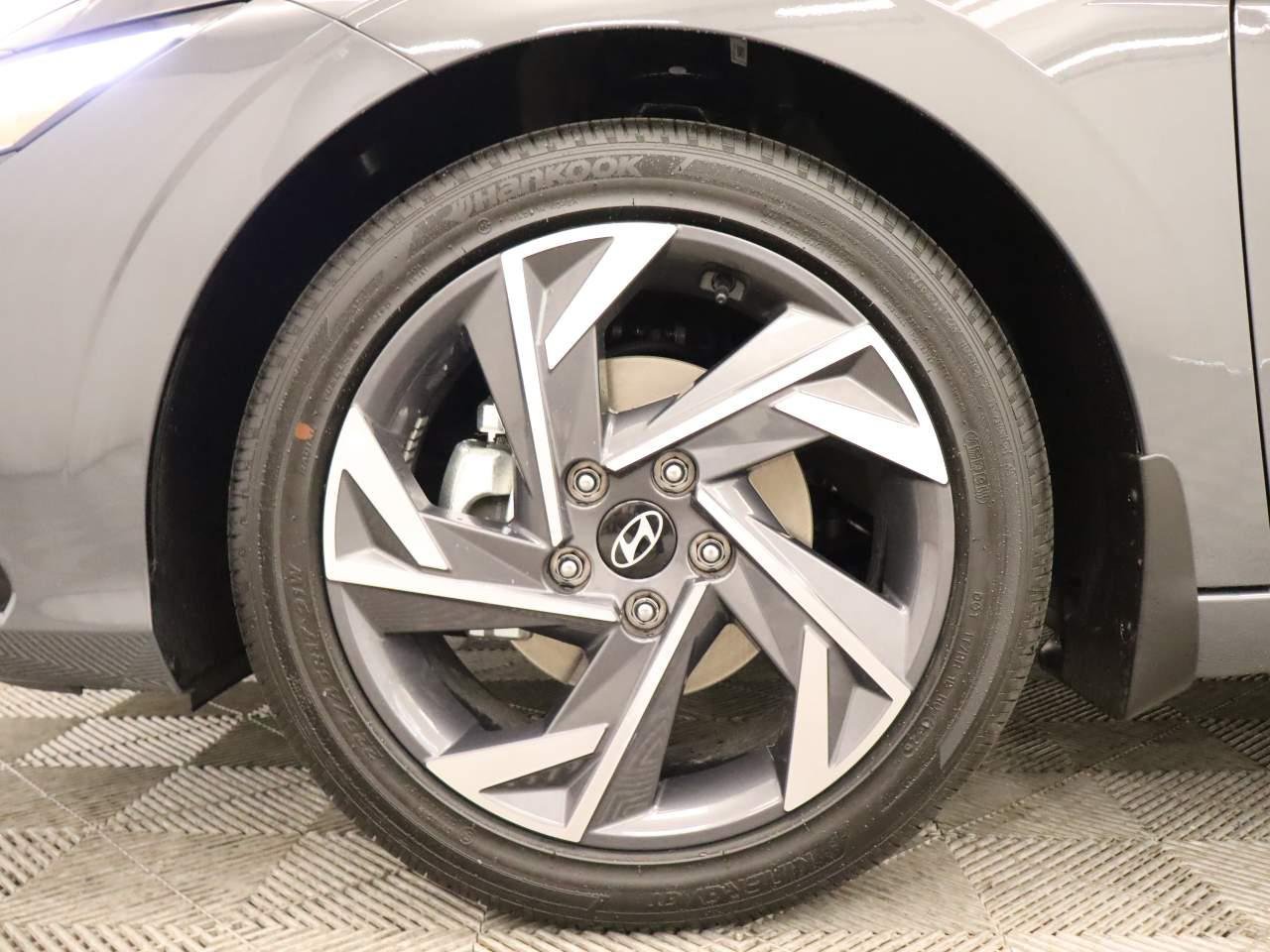 New 2026 Ecotronic Gray Pearl Hyundai Limited image 6