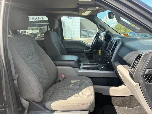 Used 2018 Gray Ford XLT image 15