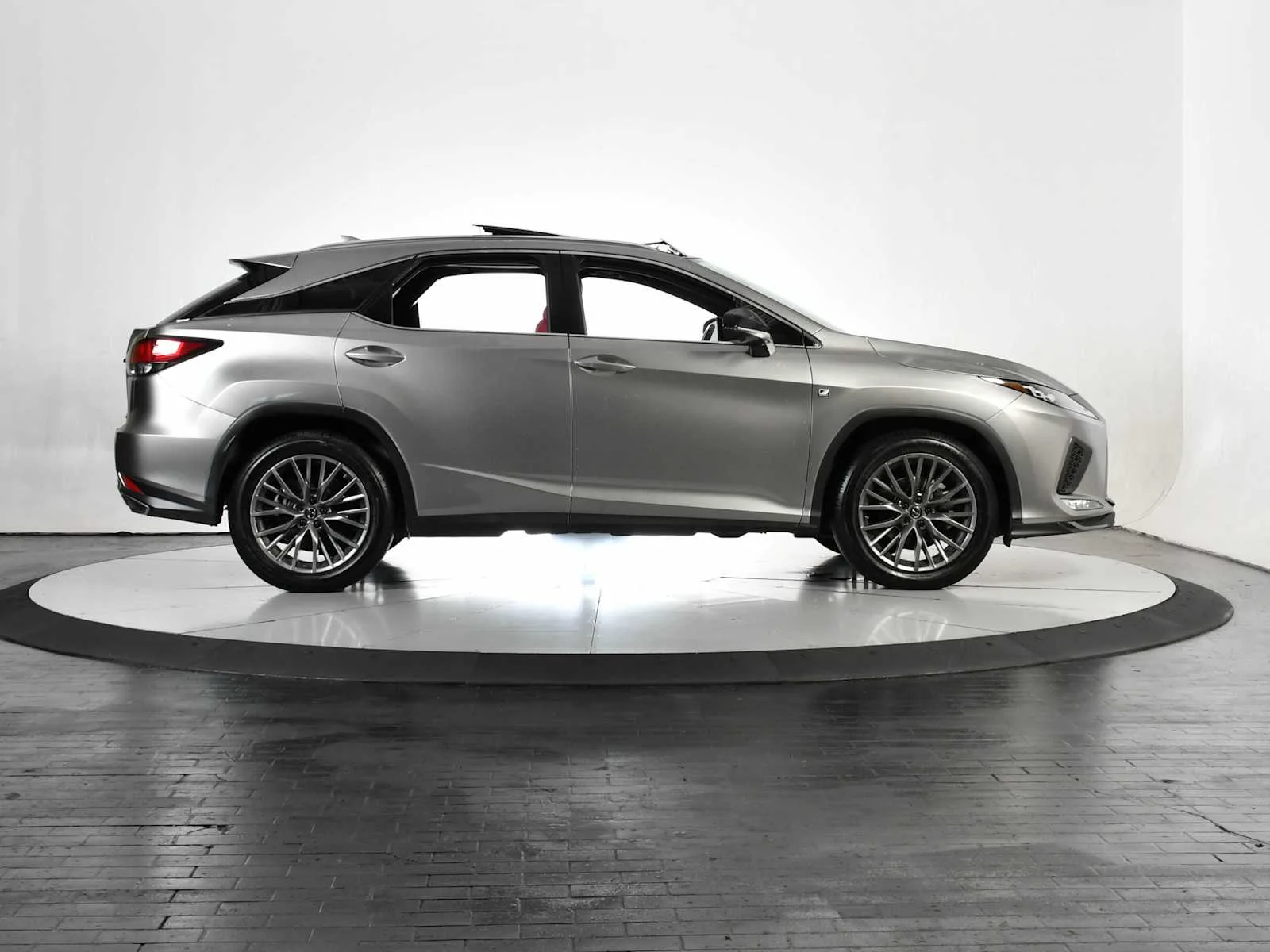 Used 2020 Atomic Silver Lexus F SPORT Performance image 8