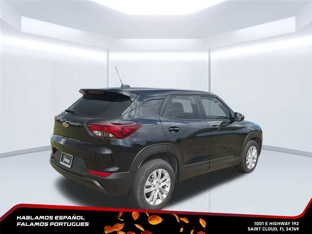 Used 2023 MOSAIC BLACK METALLIC Chevrolet LS image 6