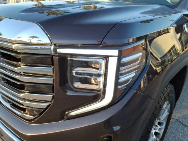 Used 2025 Titanium Rush Metallic GMC SLT image 9