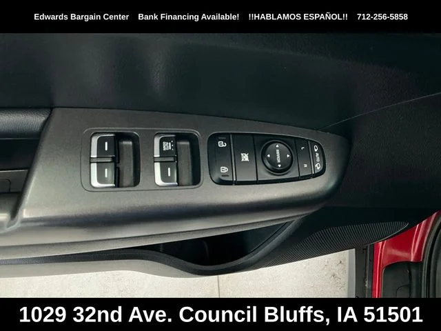 Used 2021 Red Kia LX image 18