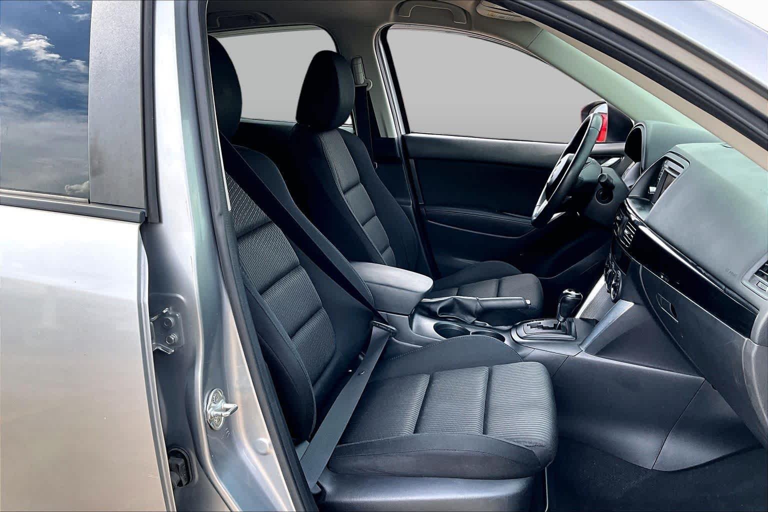 Used 2014 Liquid Silver Metallic Mazda Touring image 9