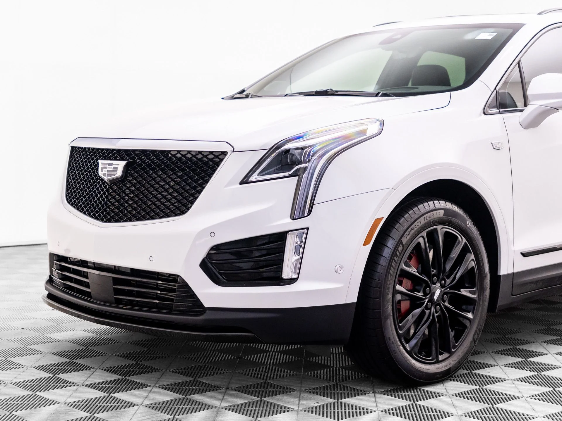 Used 2026 White Cadillac Sport image 42