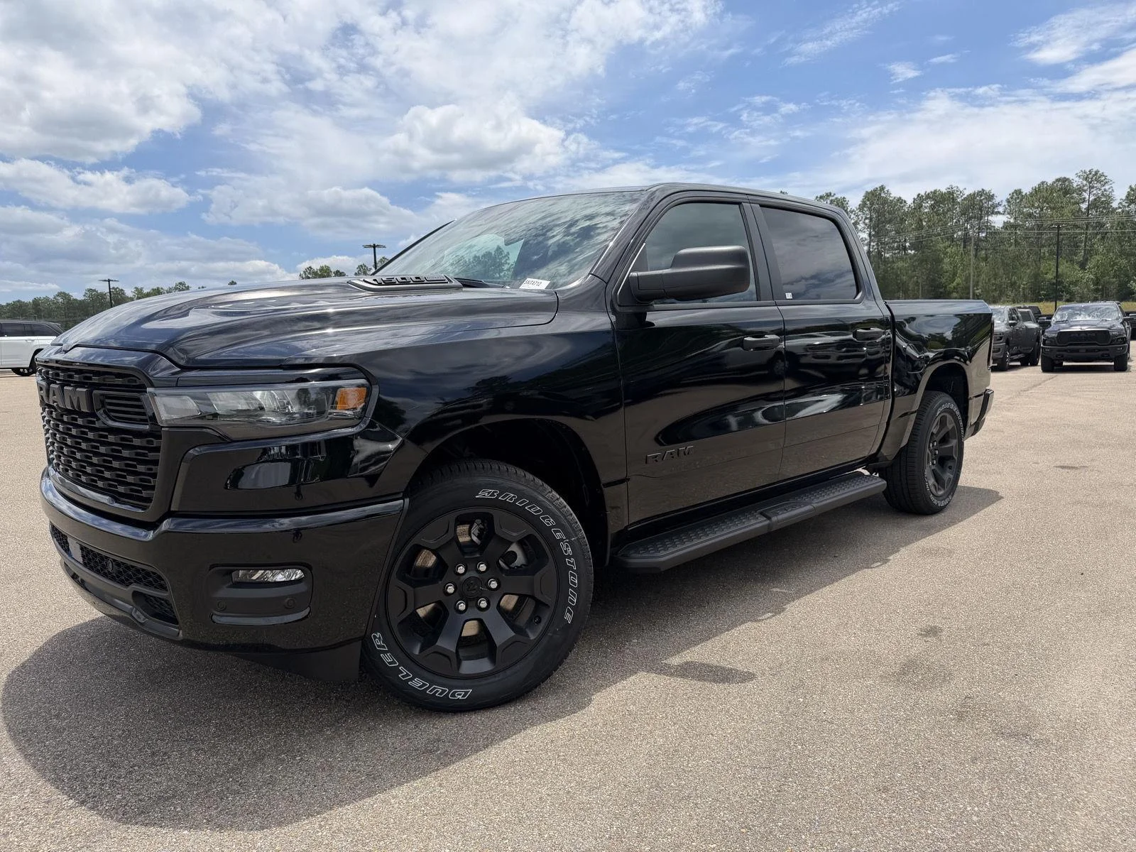 New 2026 Diamond Black Crystal Pearl-Coat Exterior Paint RAM Express image 1