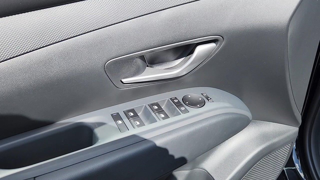 New 2026 Phantom Black Hyundai SEL AWD image 7